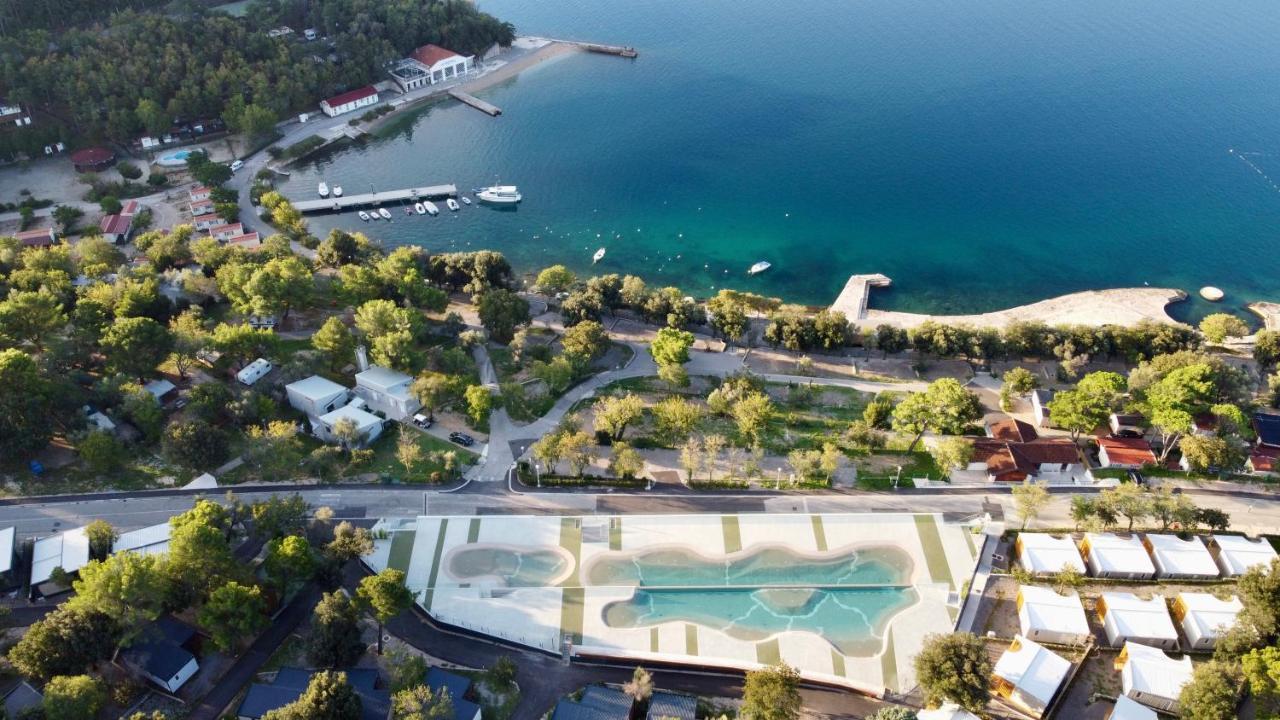 Sea House Pool & Jacuzzi, Bikes, Sup - Privilege Point Camping & Villas سيلتسي المظهر الخارجي الصورة