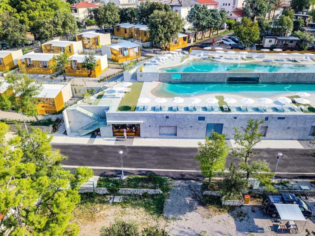 Sea House Pool & Jacuzzi, Bikes, Sup - Privilege Point Camping & Villas سيلتسي المظهر الخارجي الصورة
